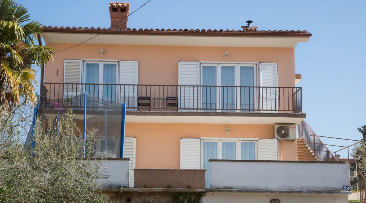 Apartman Matea Appartamento Malinska Esterno foto